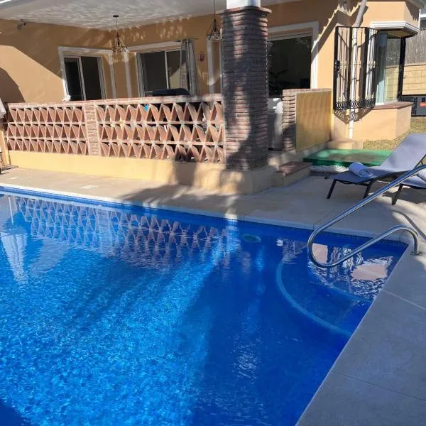 Casa la Riviera del Sol, hotel i Mijas Costa