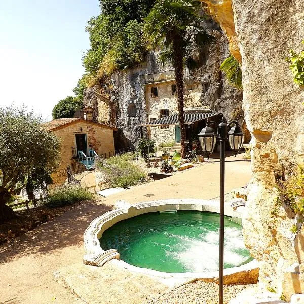 Chez Les Grottes, hotel v destinaci Longare