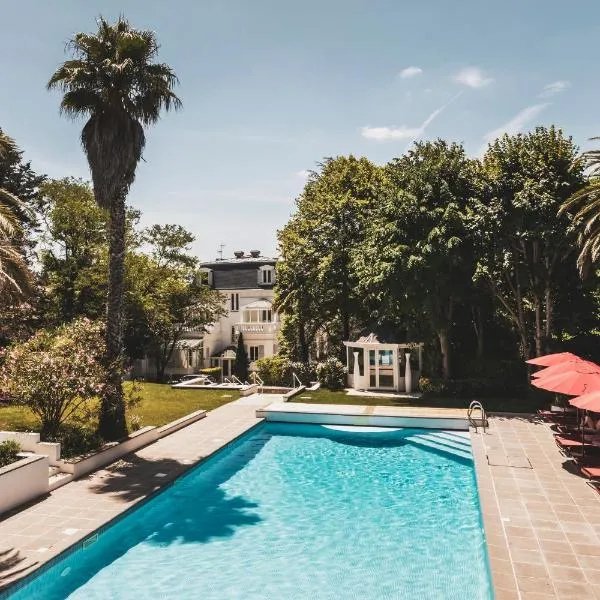 Parc Victoria Hôtel, отель в Сен-Жан-де-Люзе