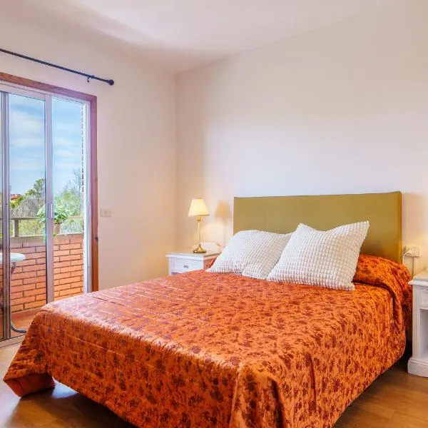 Living Sol - Centric Urban Room, hotel in Santa Cruz de Tenerife