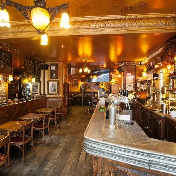 Bistrot Les Sans Culottes, hotel in Parijs