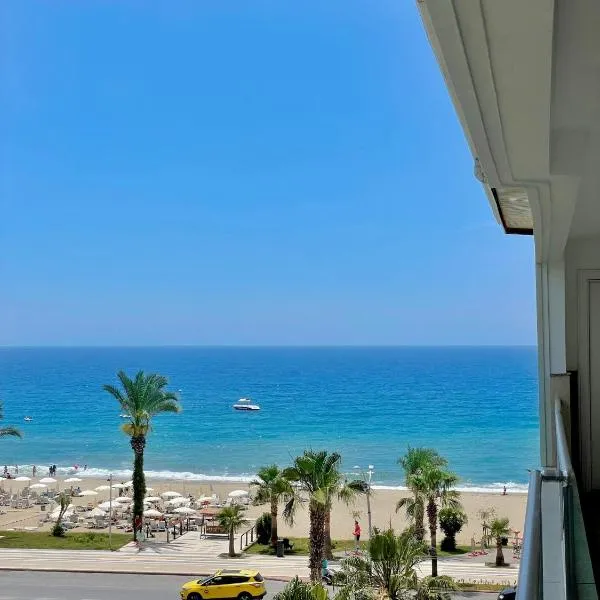 SA Apartments! Beachfront Apartment with Sea View & Pool, Hotel in Alanya