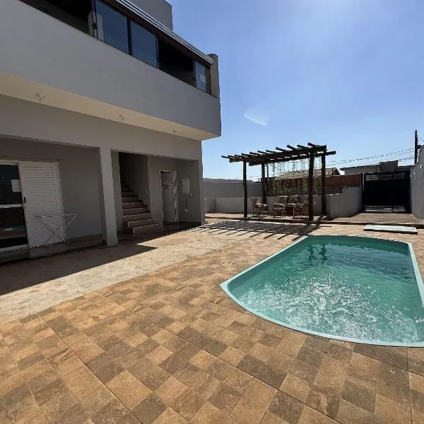 Suites dos Laranjais, hotel v destinaci Olímpia