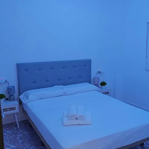 Apartalux Playa Arenal, hotel in Burriana