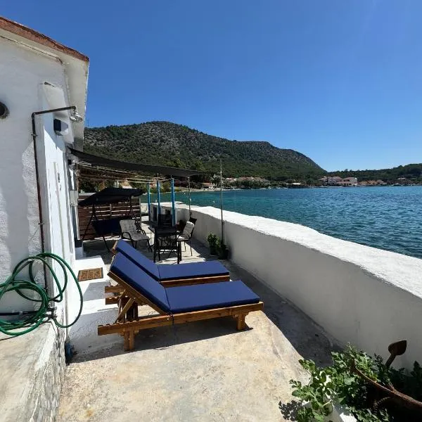 Riva Blue Silence -Seafront Retreat, Hotel in Poseidónion