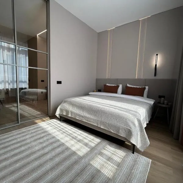 Apart Complex Meridian из 10 отдельных апартаментов рядом с Арбатом, Hotel in Almaty