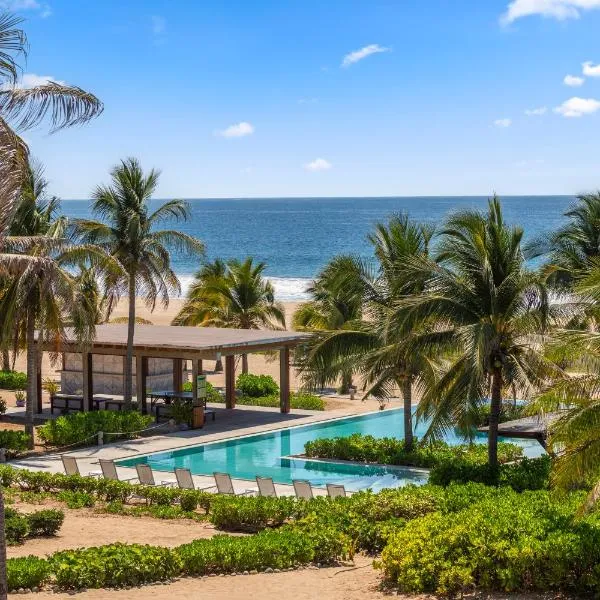 Marea Beachfront Villas, hotel v destinácii Ixtapa