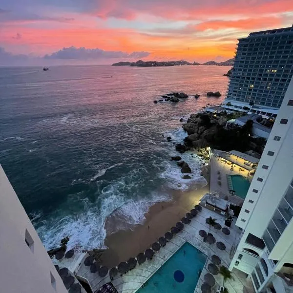 SUITE EN TORRES GEMELAS a pie de playa 1403 N, hotel in Acapulco