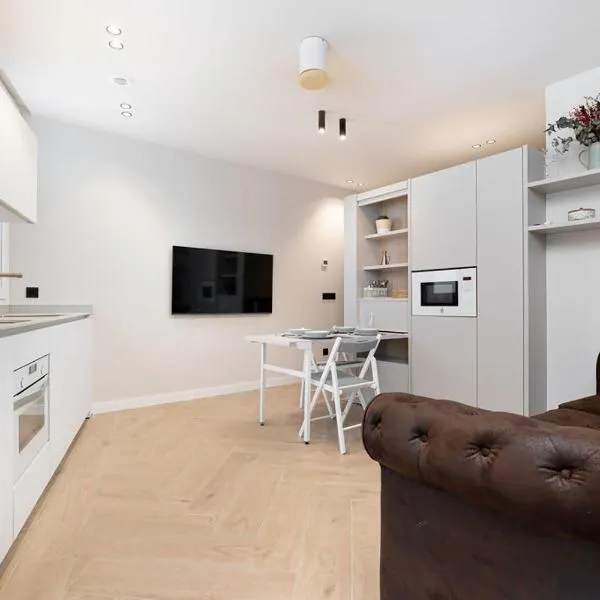 Studio Alojalia, hotel v destinaci Jaca