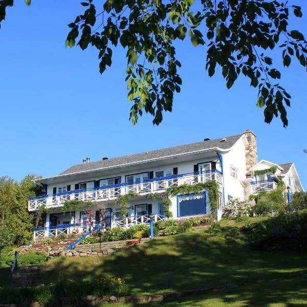 Auberge Fleurs de Lune, hotel v destinaci La Malbaie
