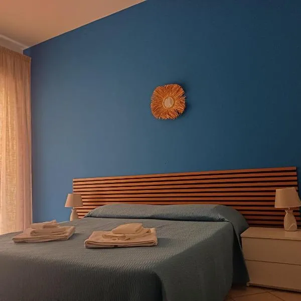 B&B mirò e appartamenti, hótel í Marina di Gioiosa Ionica