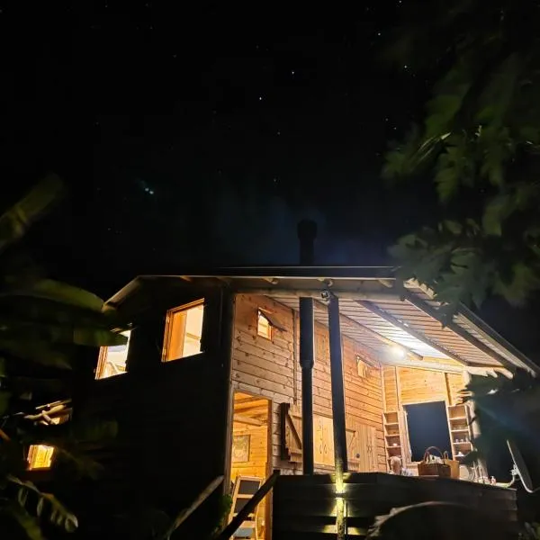 Le Chalet, La Petite Ferme, hotel v destinaci Vieux Grand Port