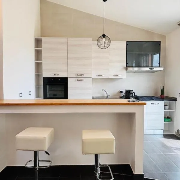 Flat 5, hotel in Oristano