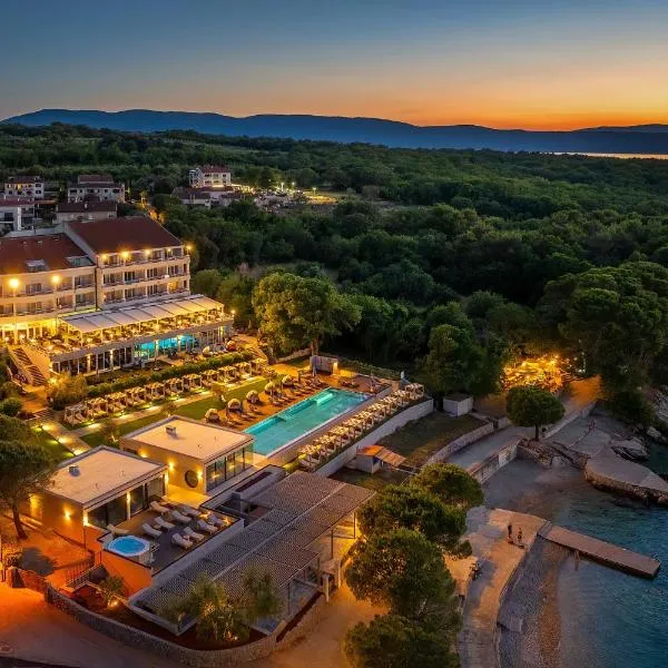 Spa & Wellness Hotel Pinia, hotell sihtkohas Malinska