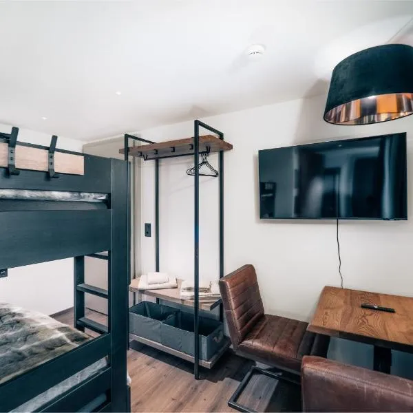 Navigare Resorts، فندق في ساس في