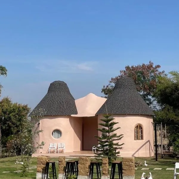 Pundin Khaoyai, hotel v destinaci Nong Sarai