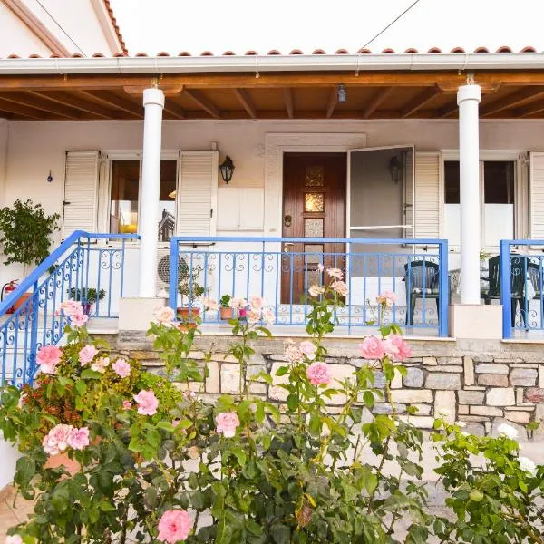Εξοχική κατοικία Αnna's house, hotel in Agía Zóni