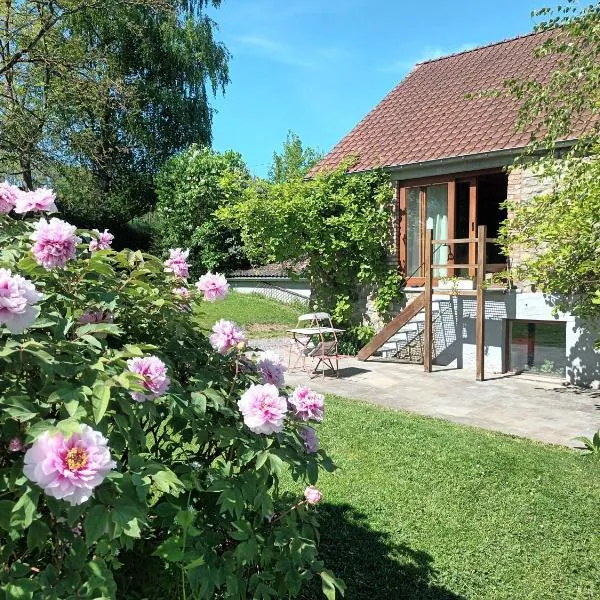 Gite de Miavoye calme nature chaleur vue, hotel di Onhaye