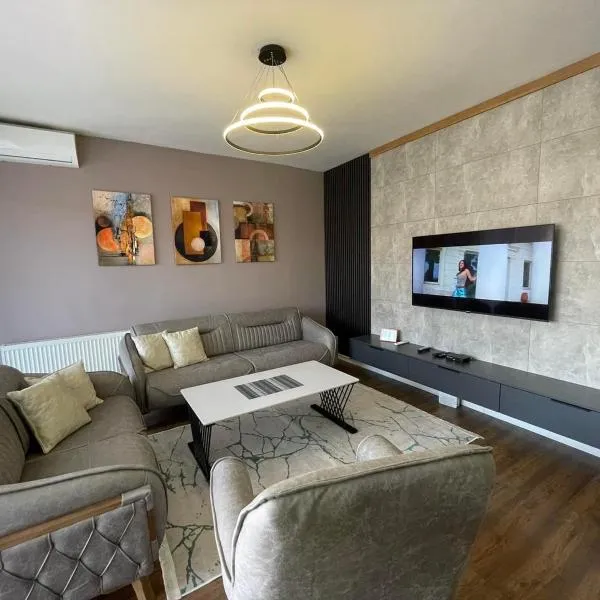 J K E apartments, hotel en Pristina