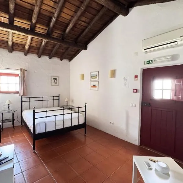 Casinha do Chafariz - Casas da Amieira, hotel v destinaci Amieira