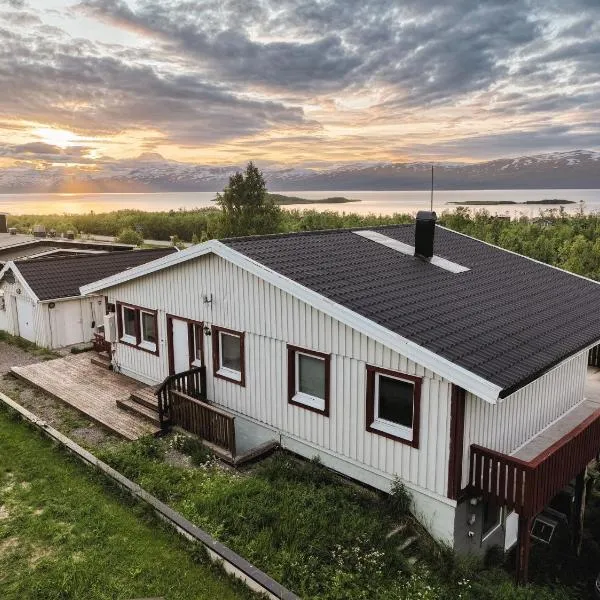 Abisko Panorama House, hotel v destinaci Abisko