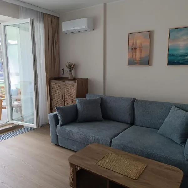 Apartament 512, hotel in Dziwnówek