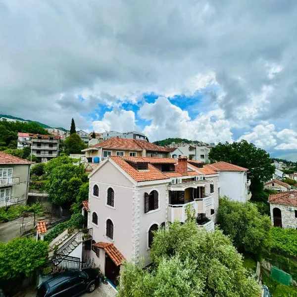Villa Nena, hotell i Herceg-Novi