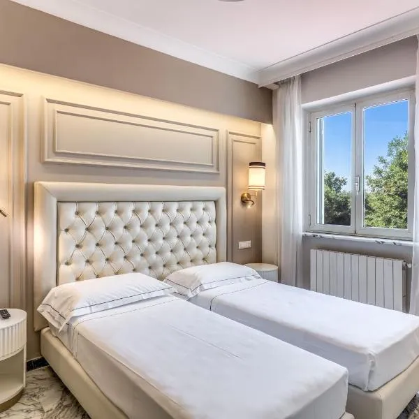 ホテル カステル ヴェッキオ（Hotel Castel Vecchio）、カステル・ガンドルフォのホテル