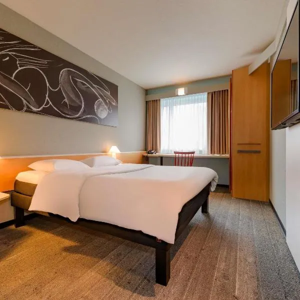 ibis Hamburg Alsterring, khách sạn ở Hamburg