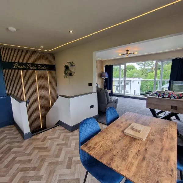Penthouse - Duplex Flat - Central Location, hotel in Bowness-on-Windermere