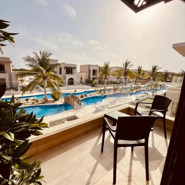 Dream Apartment - Near Beach with Pool View & WiFi, hotel in Salalah