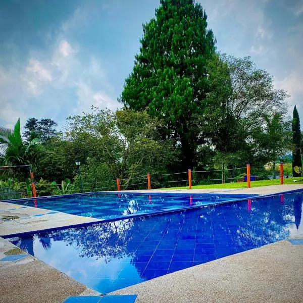 Hotel Paisaje Cafetero Con Piscina y desayuno - Filandia, Eje cafetero, hotel v destinaci Filandia