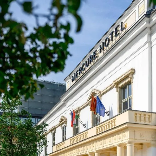 Mercure Szekesfehervar Magyar Kiraly, hotel v destinaci Székesfehérvár