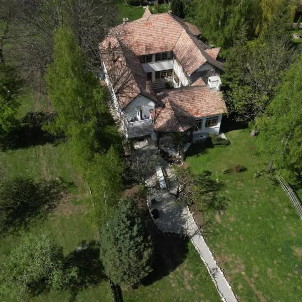 Villa Alba by Akasha Retreat, hotel in Bran