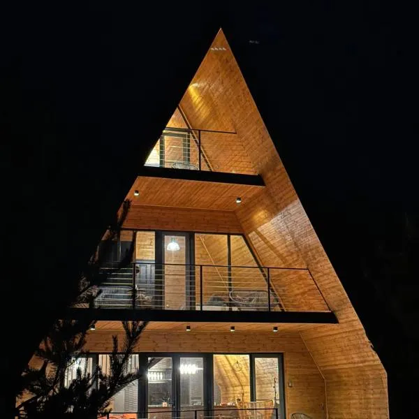 Wild Escape Racha, hotel in Ambrolauri