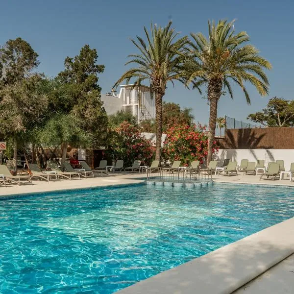 Vago Ibiza - New Opening 2025, hotel in San Antonio Bay