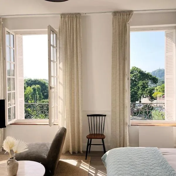 Charme, lumiere, jardin et sauna!, hotel Étretat-ban