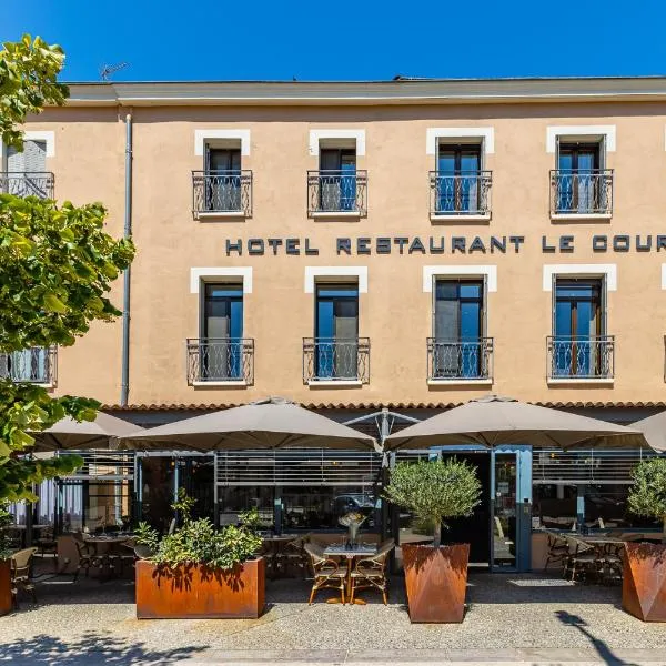 Logis Hôtel Restaurant Le Cours, hotel v destinaci Saint-Gilles