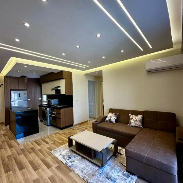 Modern Apartment, hotel i Madinaty