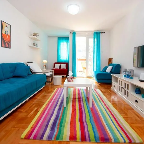 Casa Mimosa Bright and Soulful, hotel in Budva