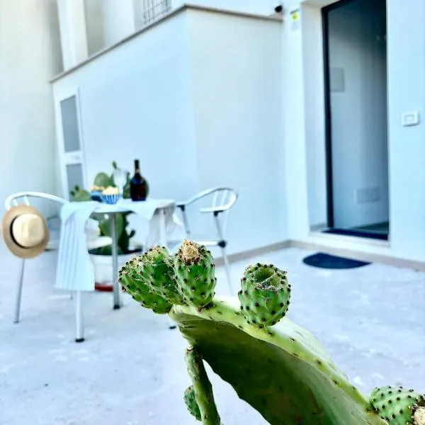 VISCHI Roof con TERRAZZO e vista、トラーニのホテル