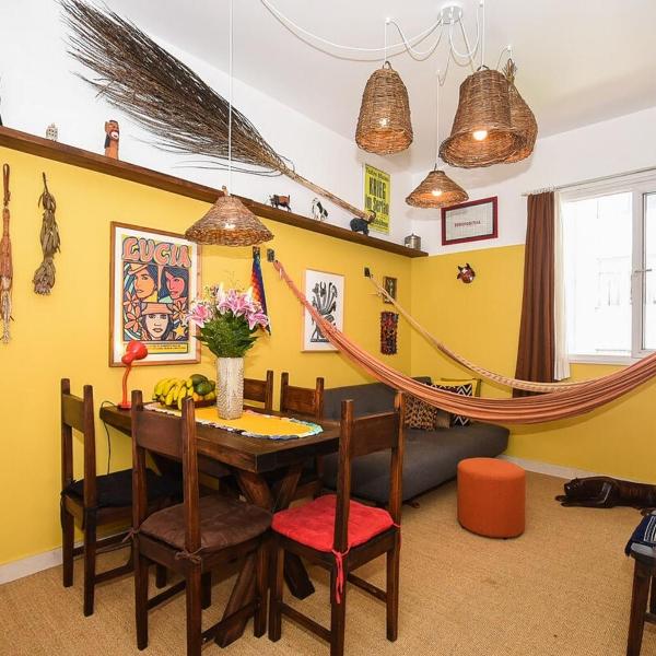 Apt 2 bedrooms, garden & art