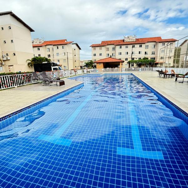 Apartamento 100 metros da praia com piscina