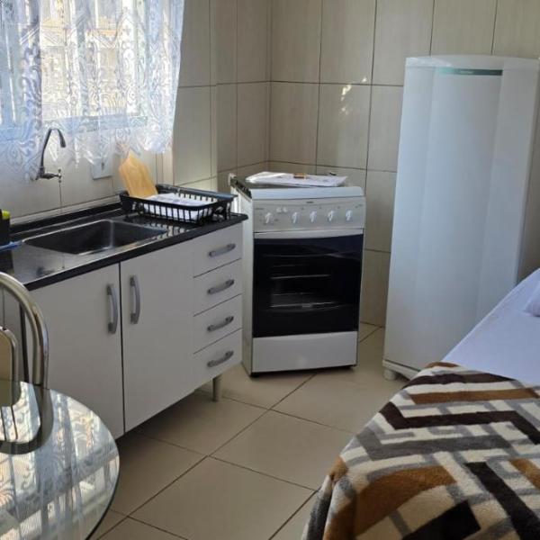 Edificio Hayannes - 1 - Quarto - 1-Banheiro - 1 Garagem Coberta - Taxa Para Hospedes Com Pets - Foto 4