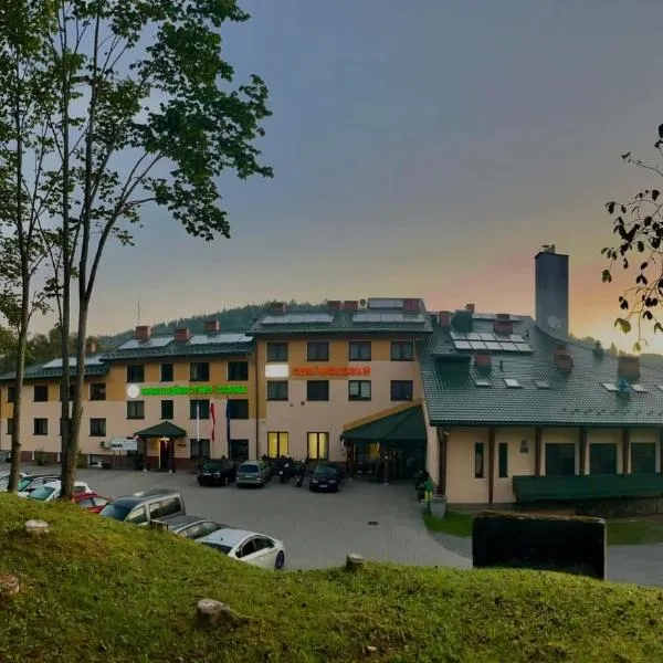 Wołosań B&B, hotel v destinaci Cisna