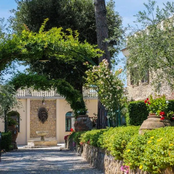 Tenuta Colfiorito, khách sạn ở Castel Madama