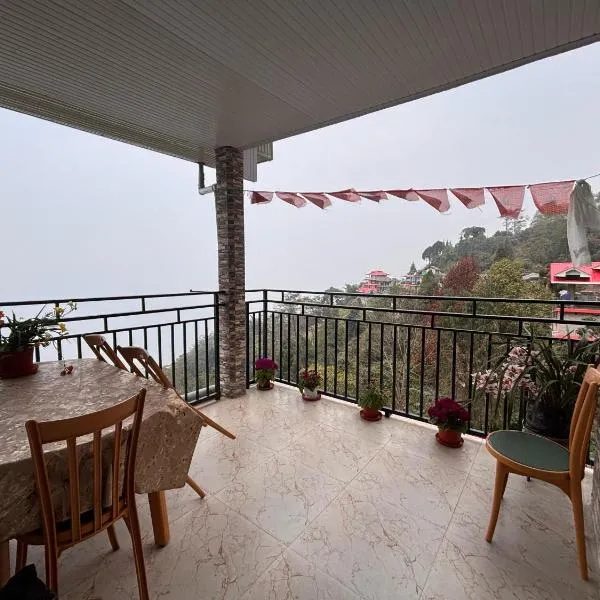 Pahar E Satyajit Homestay Ramdhura, hotel v destinaci Kalimpong