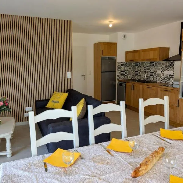 Bel appartement, jardin et terrasse , à 800 mètres du port de Pornic, ξενοδοχείο σε Pornic