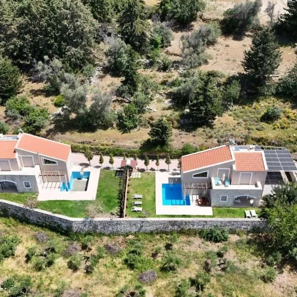 Mon Emvasia Margarites Villas، فندق في Margarítai