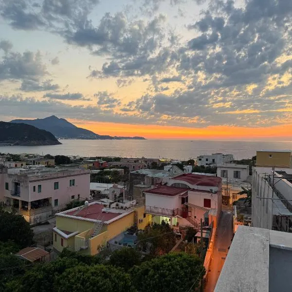 Hotel Celeste, hotel v destinácii Procida